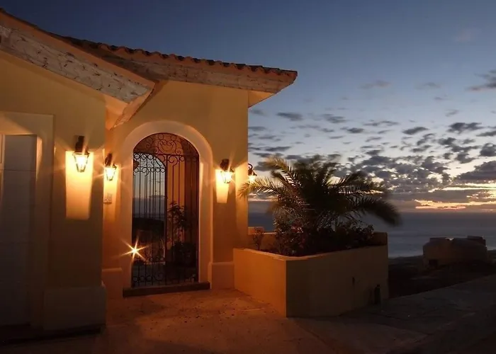 Villa Incredible 3br Ocean View In